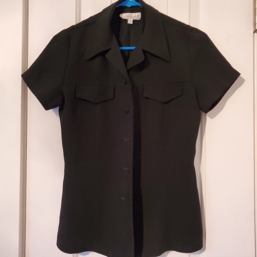 Women's dress shirt